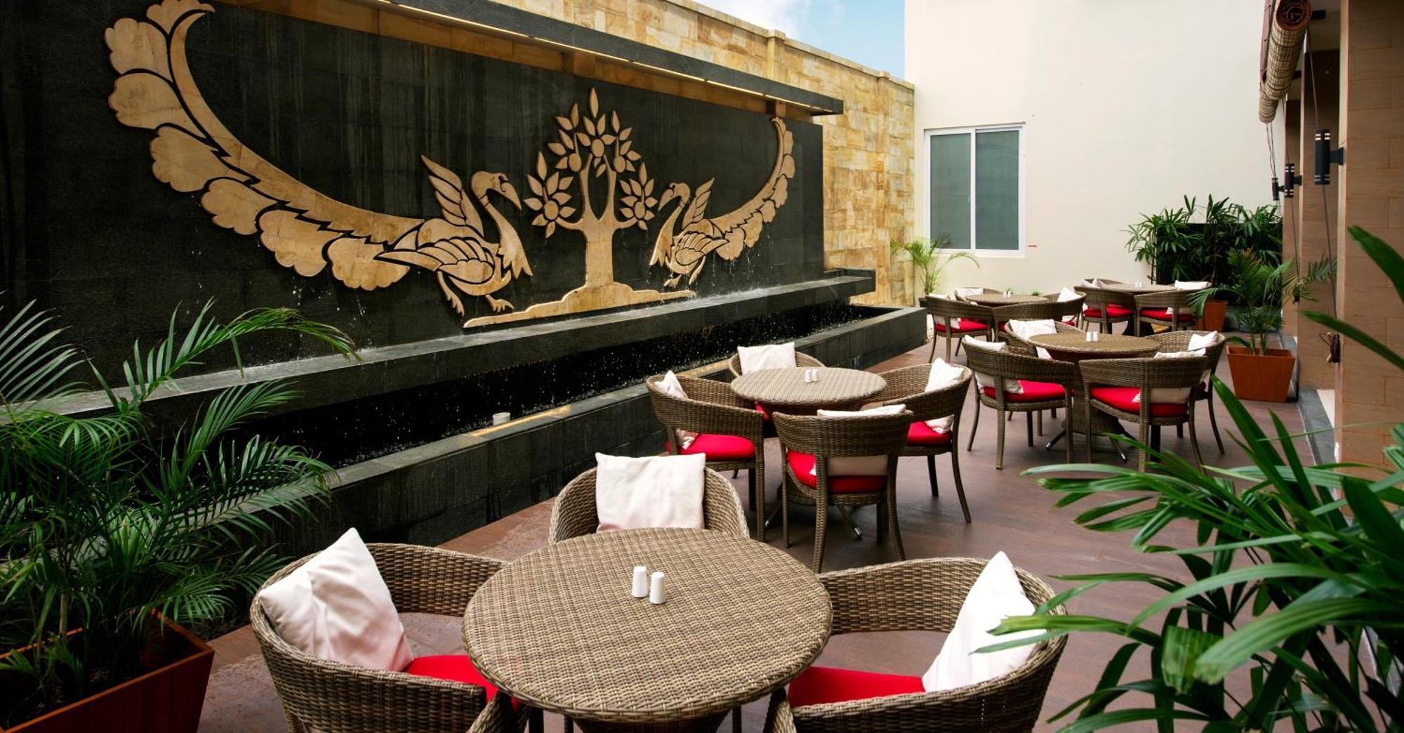 Atanaya Kuta Bali Hotell Exteriör bild