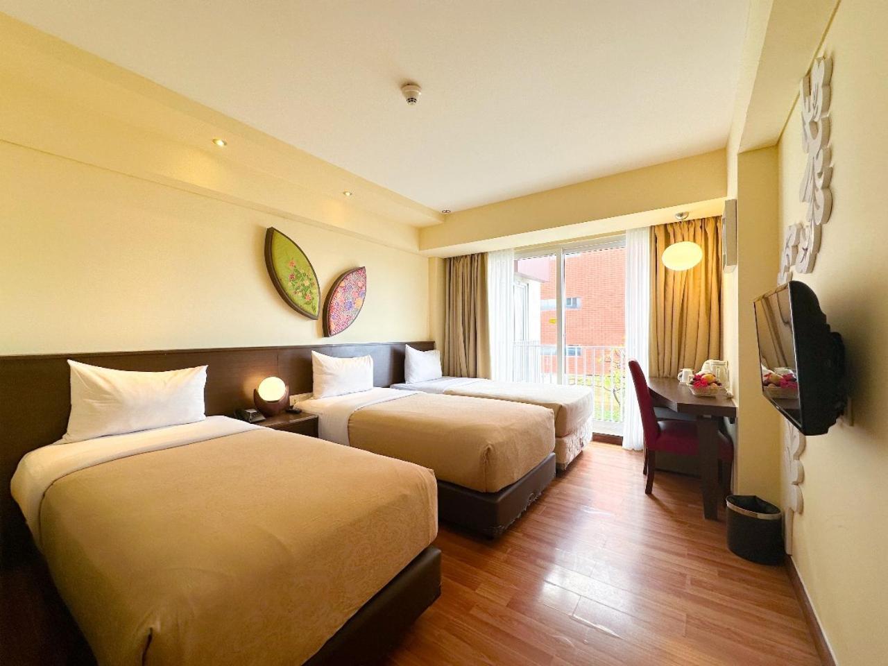 Atanaya Kuta Bali Hotell Exteriör bild